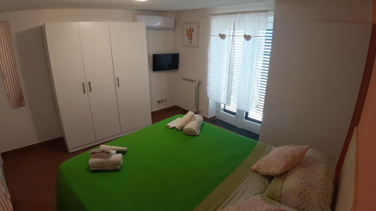 Ferienwohnung Ciuri Ciuri Acireale Exterior foto