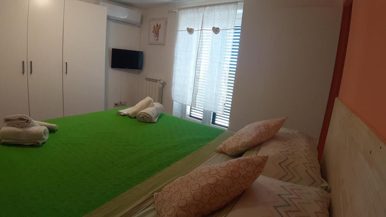 Ferienwohnung Ciuri Ciuri Acireale Exterior foto